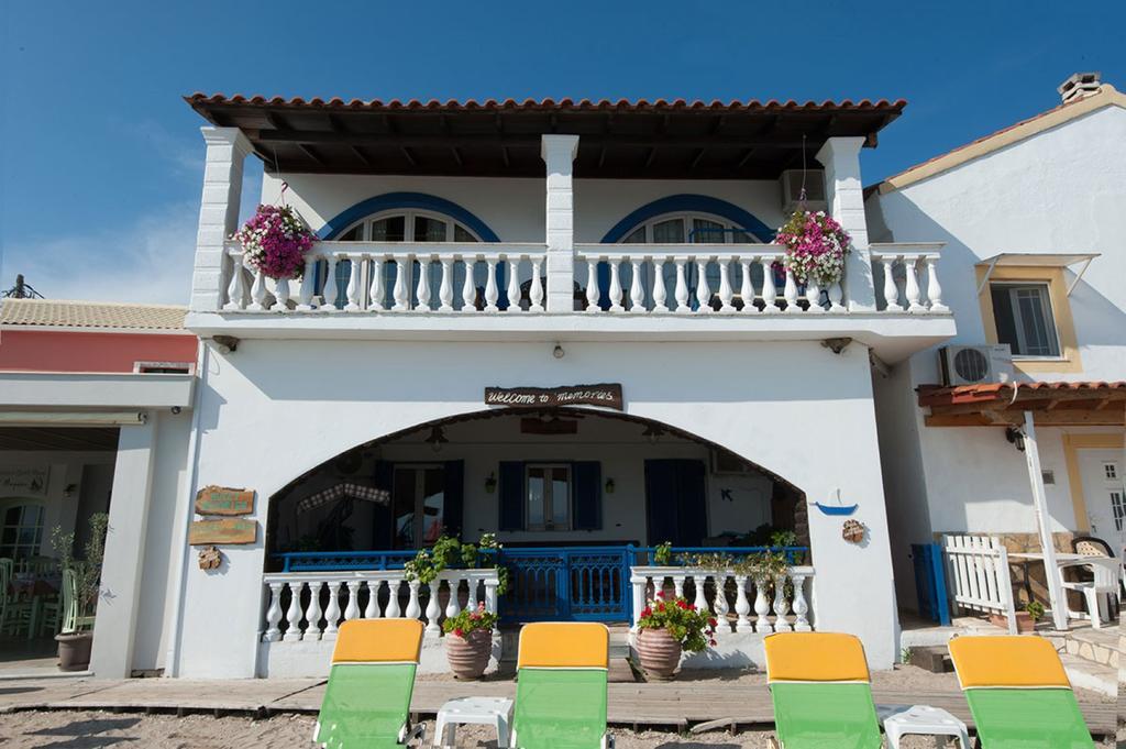 Sweet Memories Beach Houses Mesongi Exterior photo